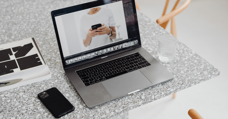 6 Best AI Design Tools for E-commerce Marketing