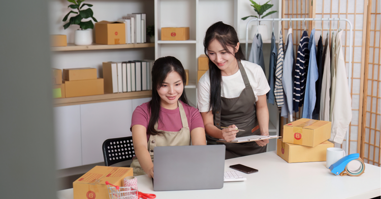 How Ecommerce Sellers Manage Operations Across Multiple Platforms